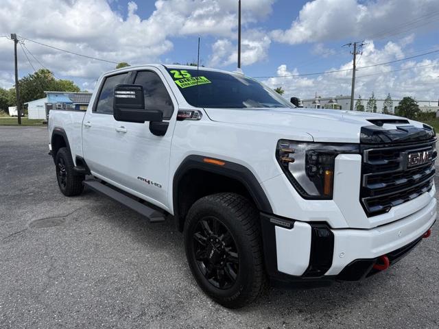 2025 GMC Sierra 2500HD AT4