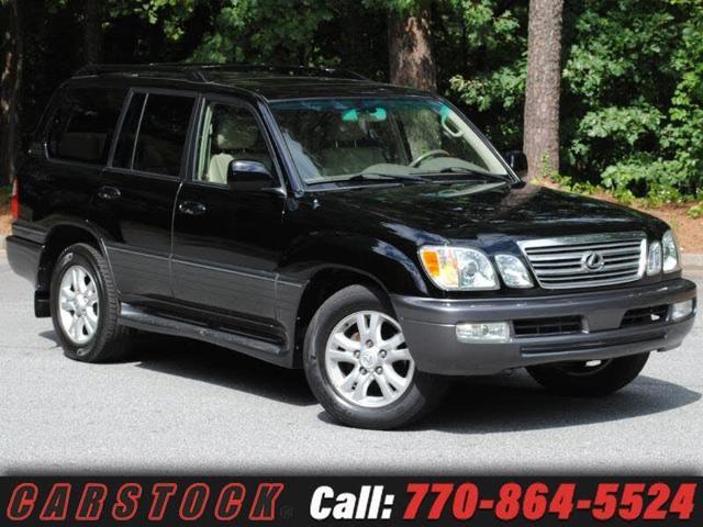 2004 Lexus LX 470 Base
