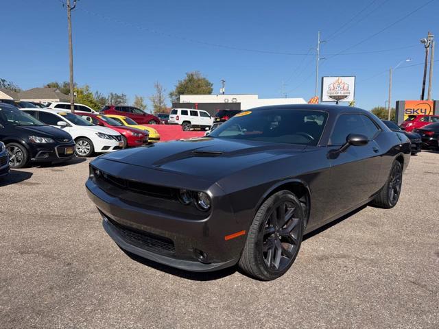 2021 Dodge Challenger SXT