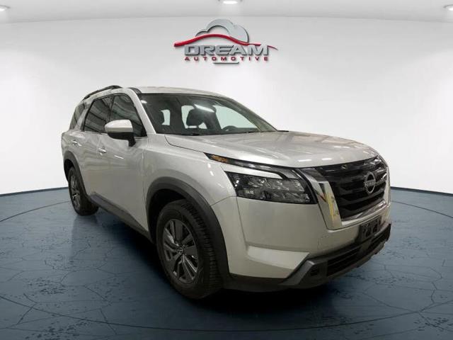 2024 Nissan Pathfinder SV 4WD