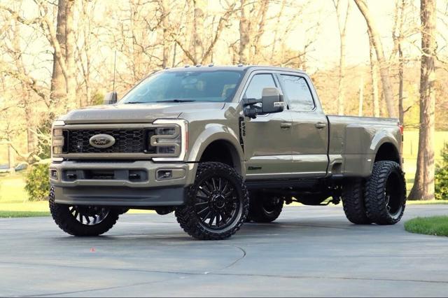 2026 Ford Super Duty F-450 DRW Platinum