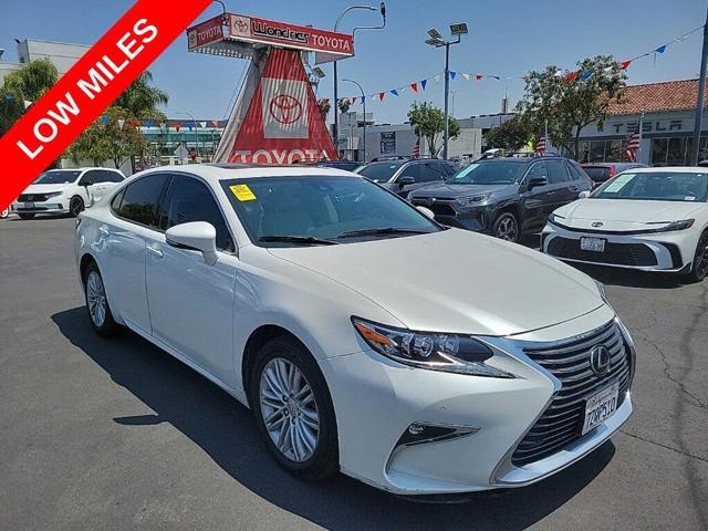 2017 Lexus ES 350 Base