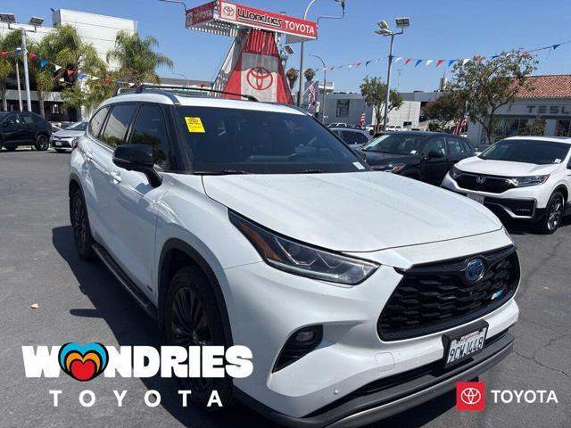2023 Toyota Highlander Platinum AWD