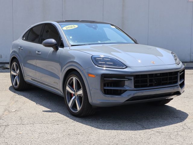 2025 Porsche Cayenne GTS Coupe