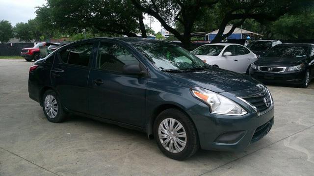 2015 Nissan Versa 1.6 S Plus