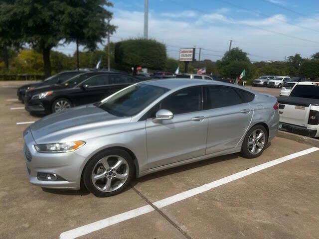 2015 Ford Fusion SE