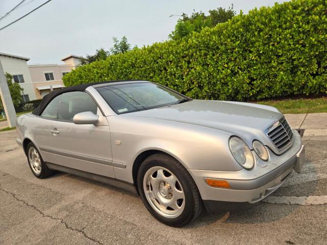 1999 Mercedes-Benz CLK-Class CLK 320