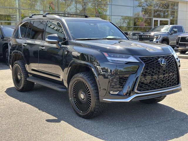 2025 Lexus LX 600 F SPORT Handling
