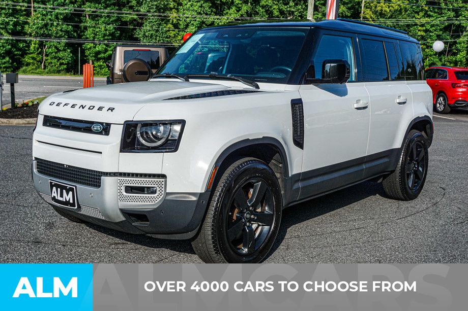 2024 Land Rover Defender S — photo 1 of 12
