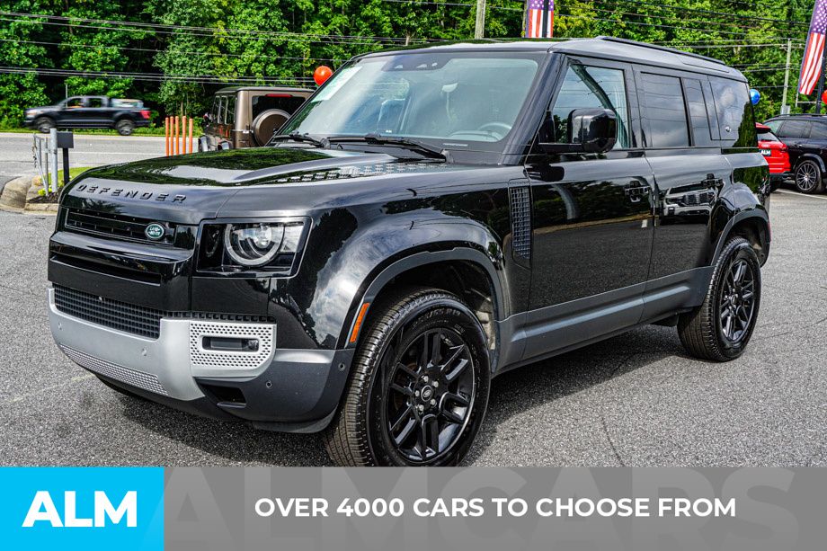 2024 Land Rover Defender S — photo 1 of 12