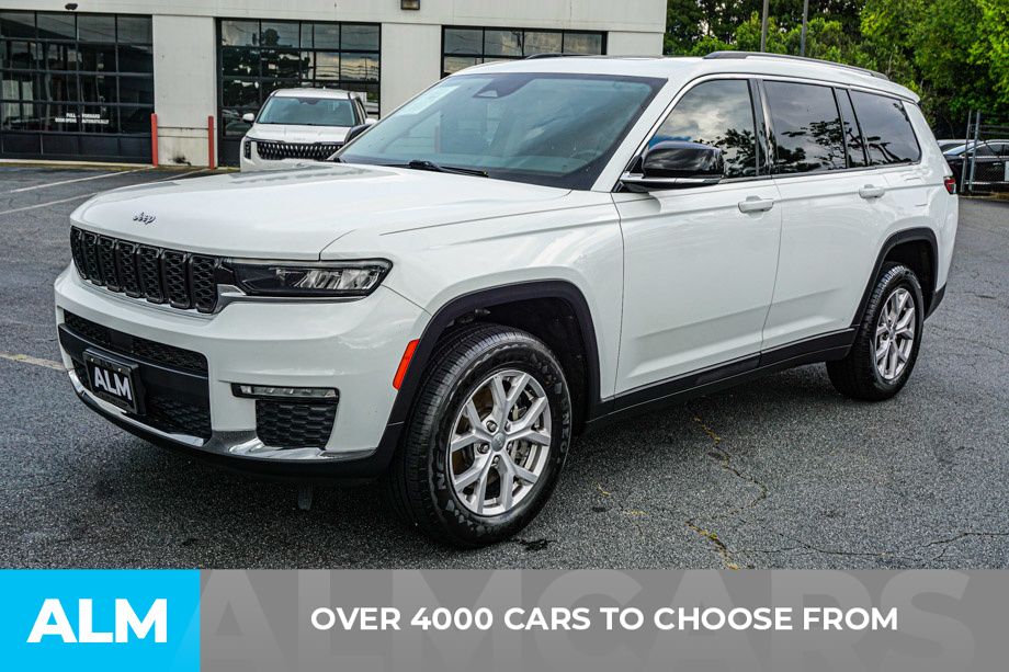 2021 Jeep Grand Cherokee L Limited — photo 1 of 15