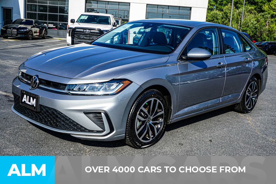 2025 Volkswagen Jetta 1.5T SE — photo 1 of 12