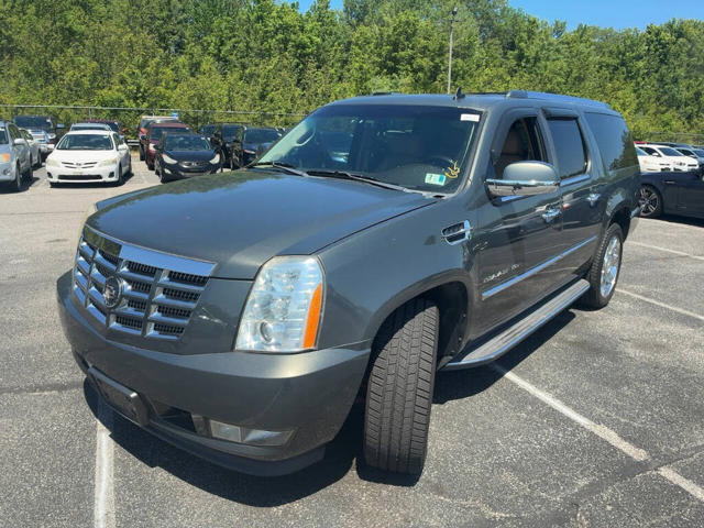 2011 Cadillac Escalade ESV Luxury 4WD