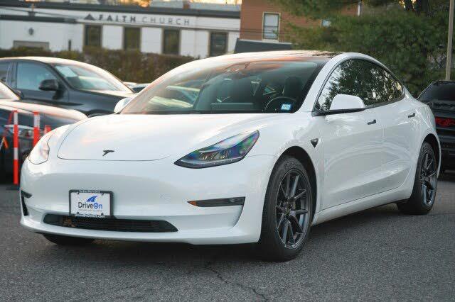 2021 Tesla Model 3 Standard Range Plus