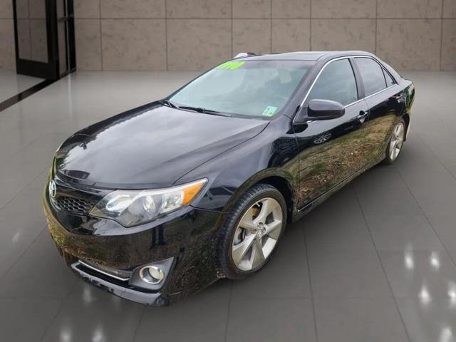 2013 Toyota Camry SE V6