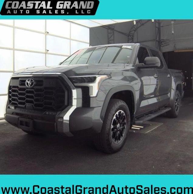 2024 Toyota Tundra 4WD SR5