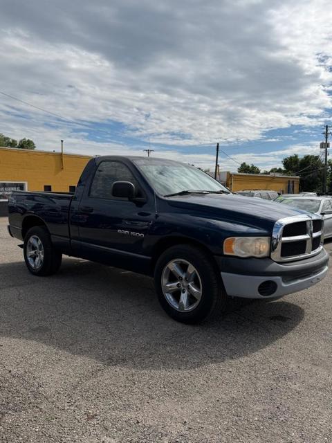 2004 Dodge Ram 1500 ST RWD