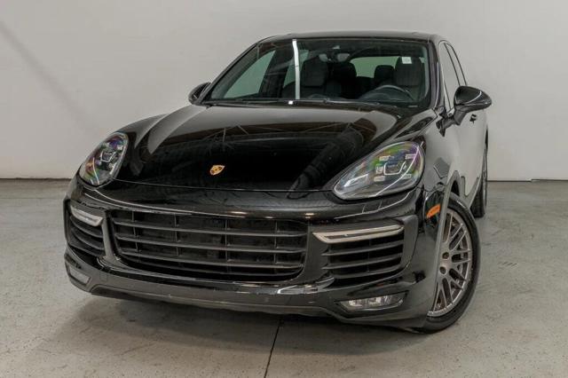 2015 Porsche Cayenne Turbo