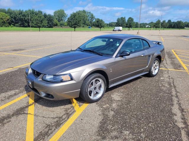 2001 Ford Mustang SVT Cobra Base
