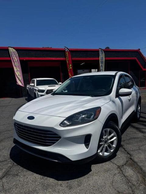 2021 Ford Escape Hybrid SE
