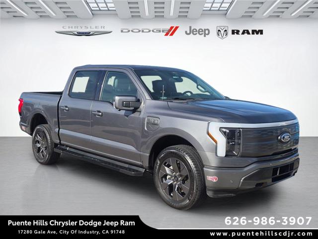 2022 Ford F-150 Lightning Lariat
