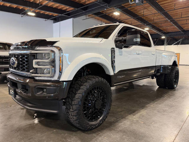 2025 Ford Super Duty F-450 DRW King Ranch