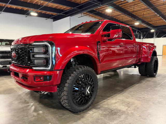 2024 Ford Super Duty F-450 DRW Platinum