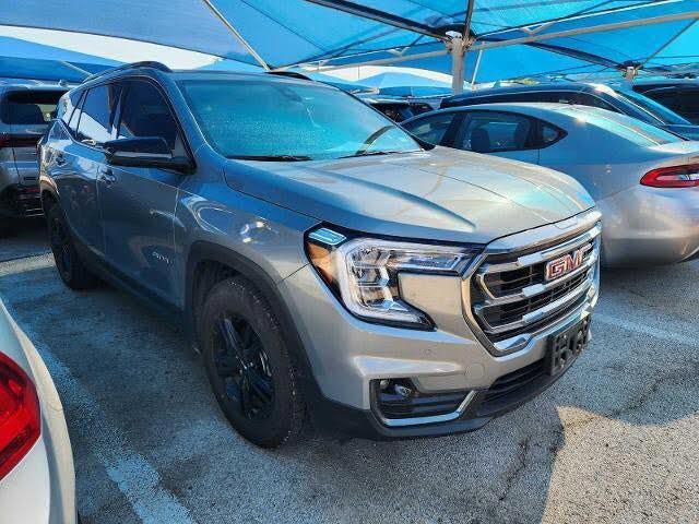 2024 GMC Terrain AT4