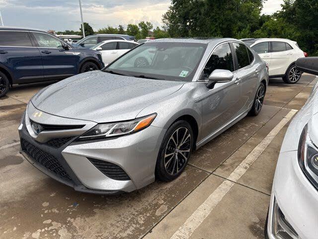 2019 Toyota Camry Hybrid SE
