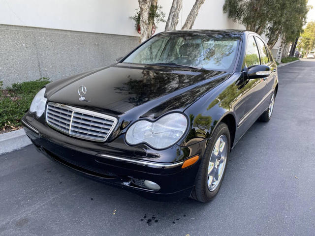 2002 Mercedes-Benz C-Class C 320 Sedan