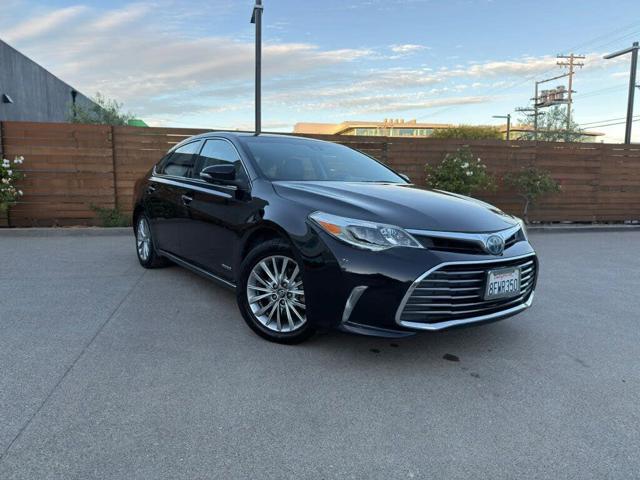 2018 Toyota Avalon Hybrid Limited