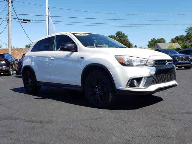 2019 Mitsubishi Outlander Sport SE