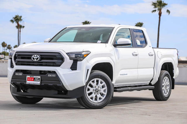 2026 Toyota Tacoma 2WD SR5 RWD