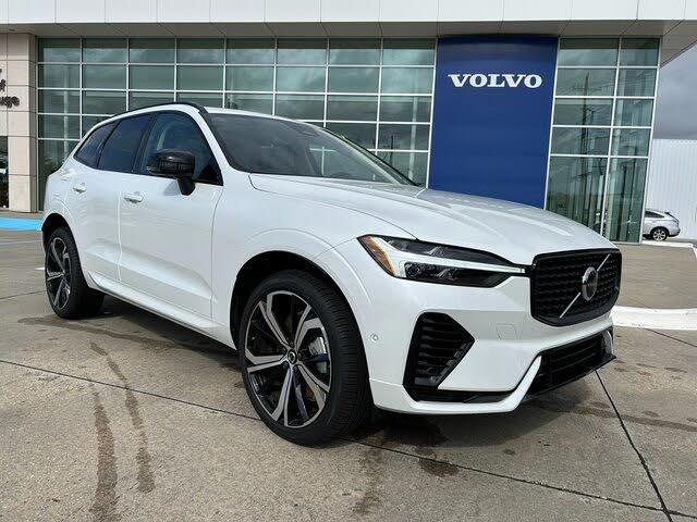 2025 Volvo XC60 Plug-In Hybrid Recharge T8 Ultra Dark Theme e