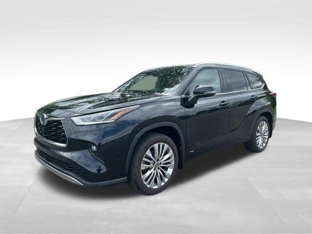 2023 Toyota Highlander Hybrid Platinum