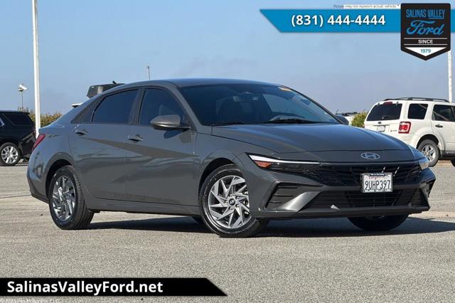 2024 Hyundai Elantra SEL FWD