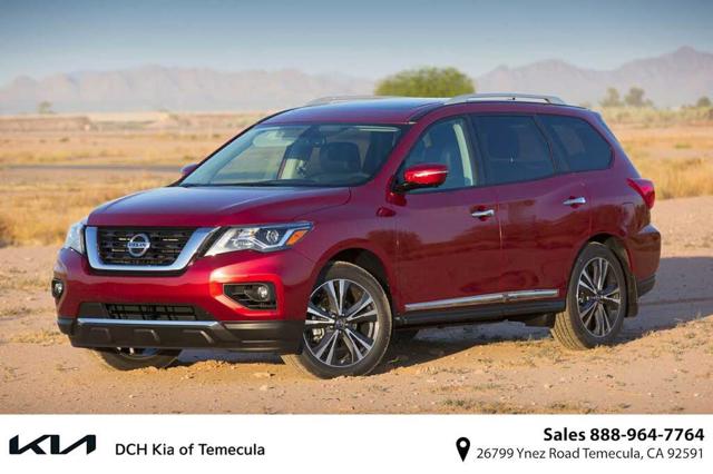2020 Nissan Pathfinder SV