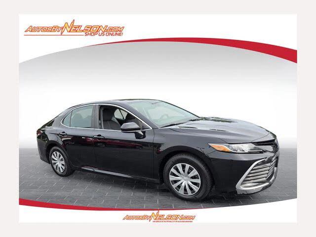 2022 Toyota Camry Hybrid LE