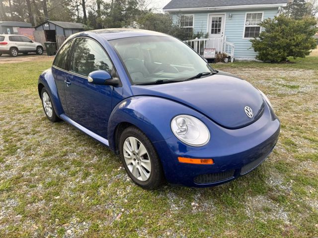 2008 Volkswagen New Beetle S
