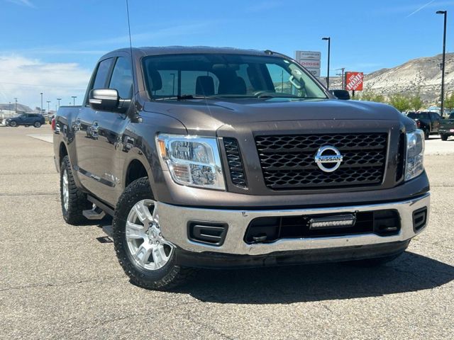 2019 Nissan Titan SV