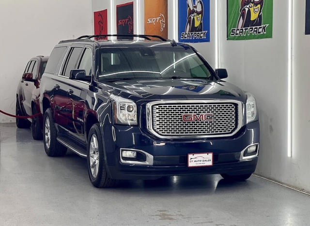 2017 GMC Yukon XL SLT