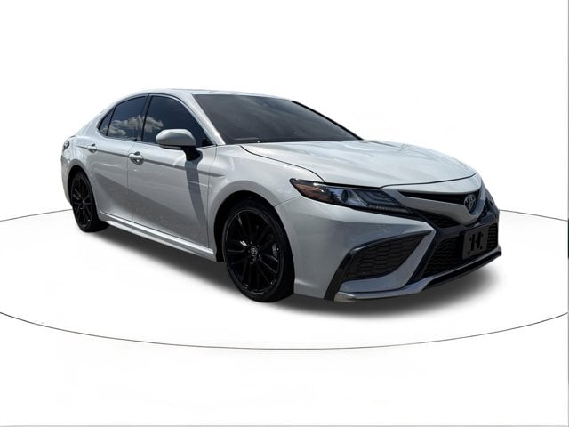 2023 Toyota Camry Hybrid XSE