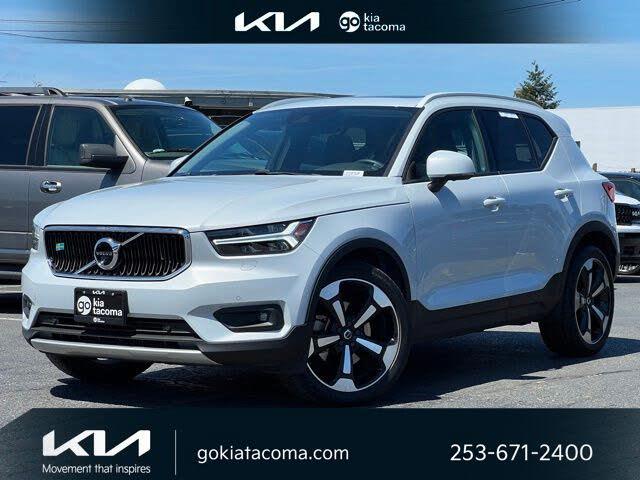 2020 Volvo XC40 T5 Momentum AWD