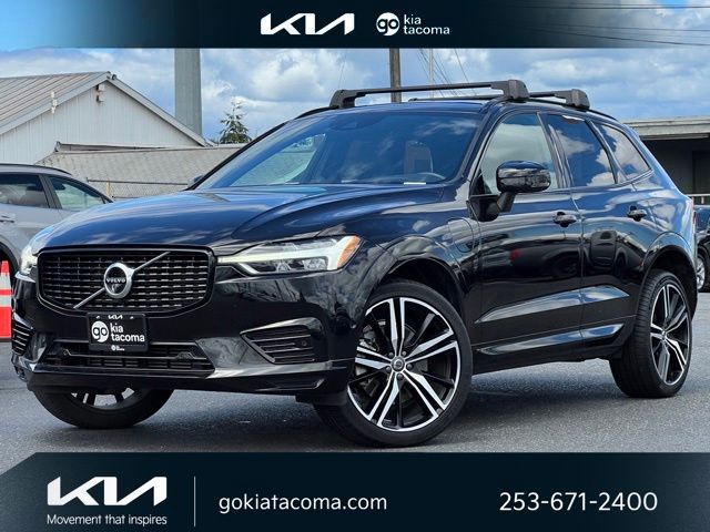 2021 Volvo XC60 Recharge T8 R-Design