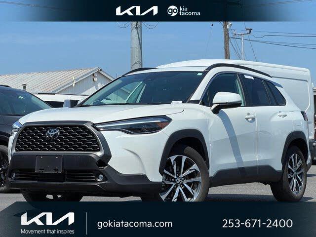 2022 Toyota Corolla Cross XLE