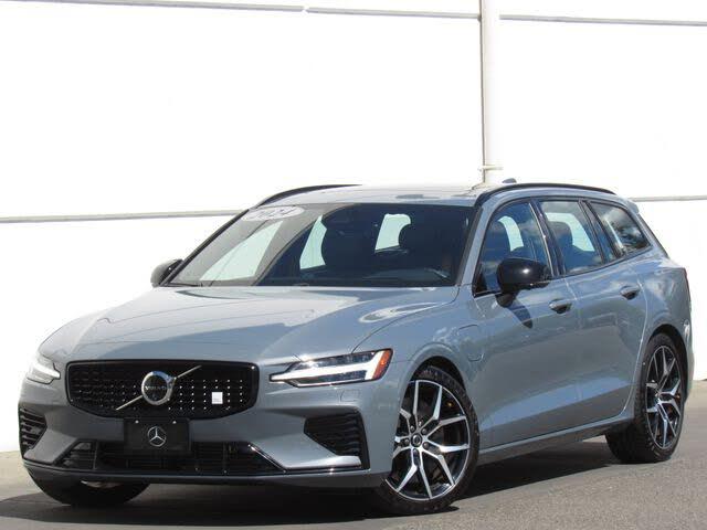 2024 Volvo V60 Recharge T8 Polestar Engineered
