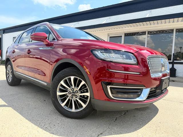 2019 Lincoln Nautilus Select