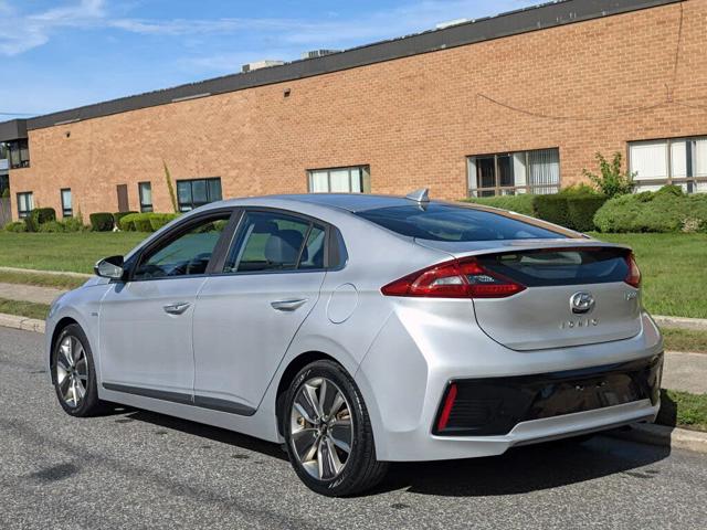 2017 Hyundai Ioniq Hybrid Limited