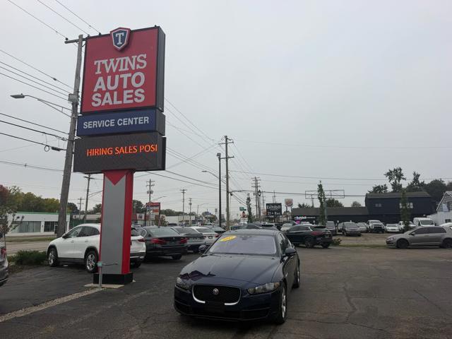 2017 Jaguar XE 25t
