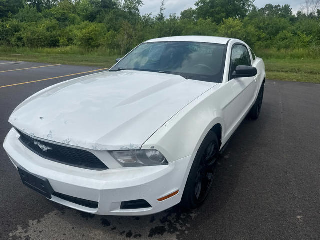 2010 Ford Mustang V6